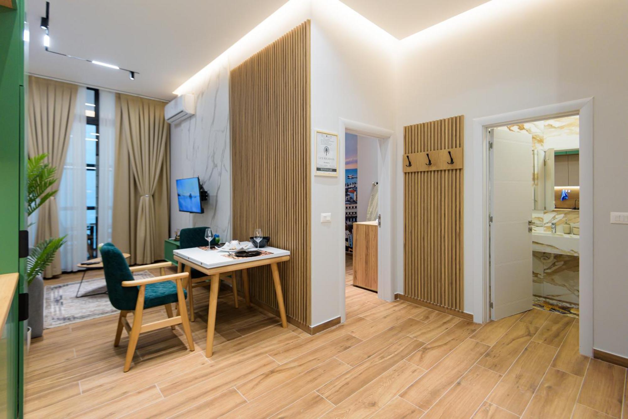 Lux Holidays Durres Exterior photo